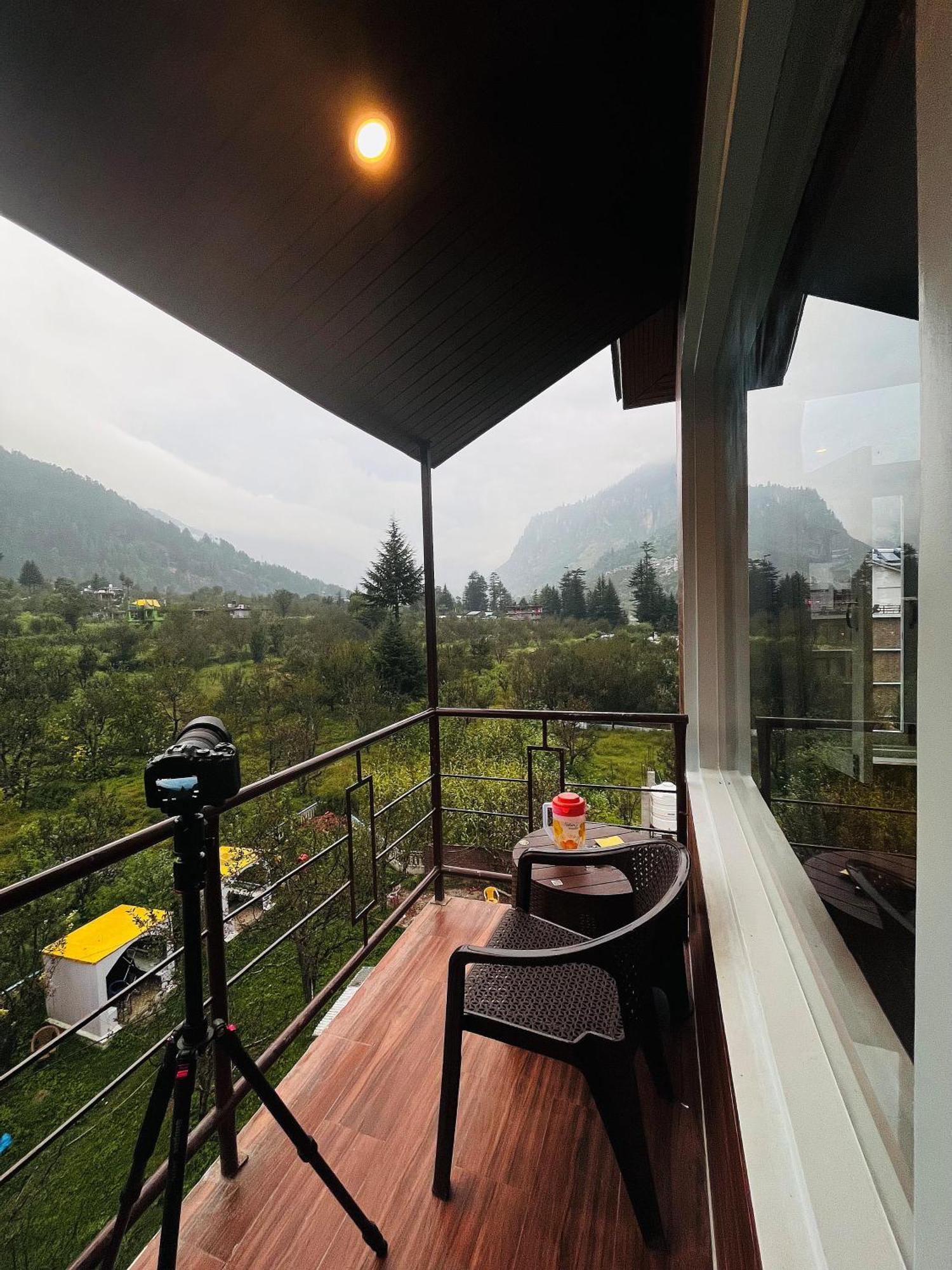 Resort Apple Flower By Manali Mall Road Exterior foto